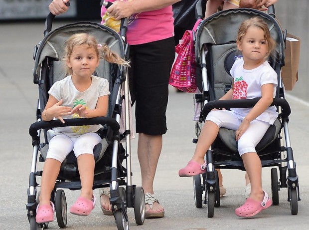 Daughters of Roger Federer