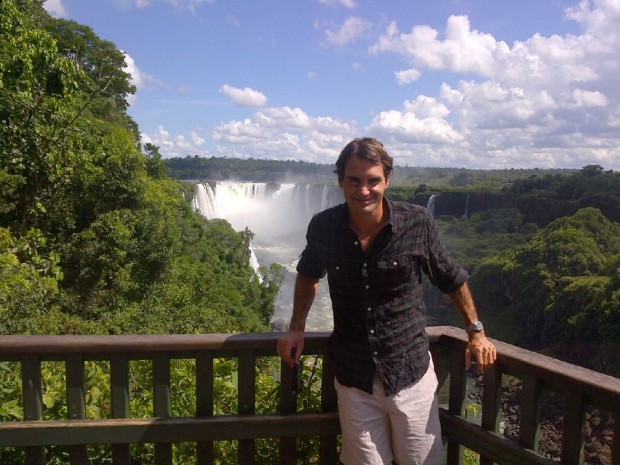 Federer at Iguassu falls