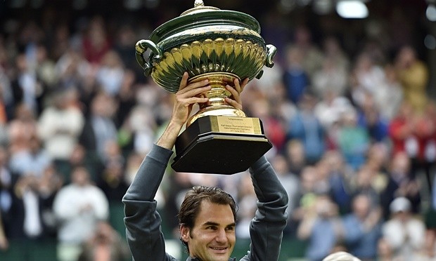 Federer with Trophy